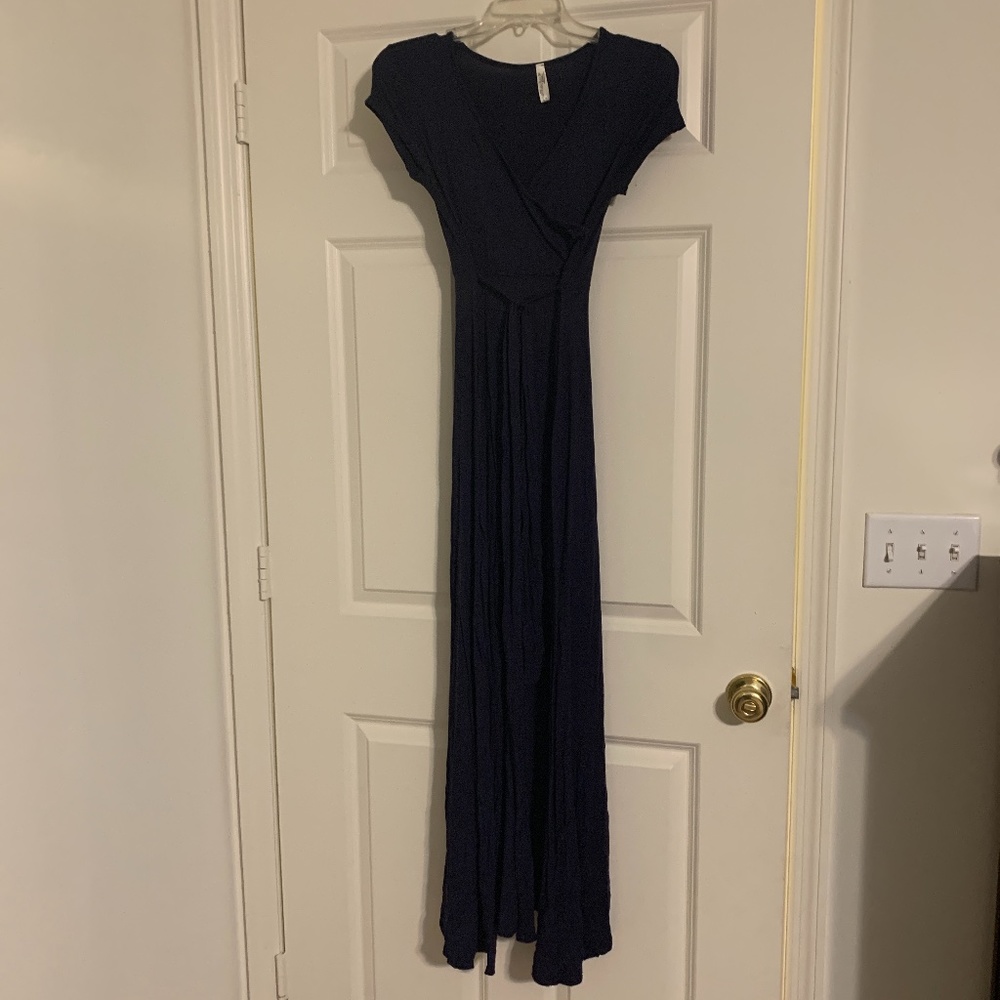 Mother bee maternity dress